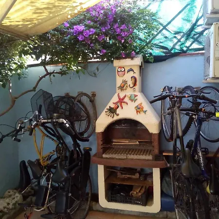 Holiday home La Casetta Al Mare Borromeo Viareggio